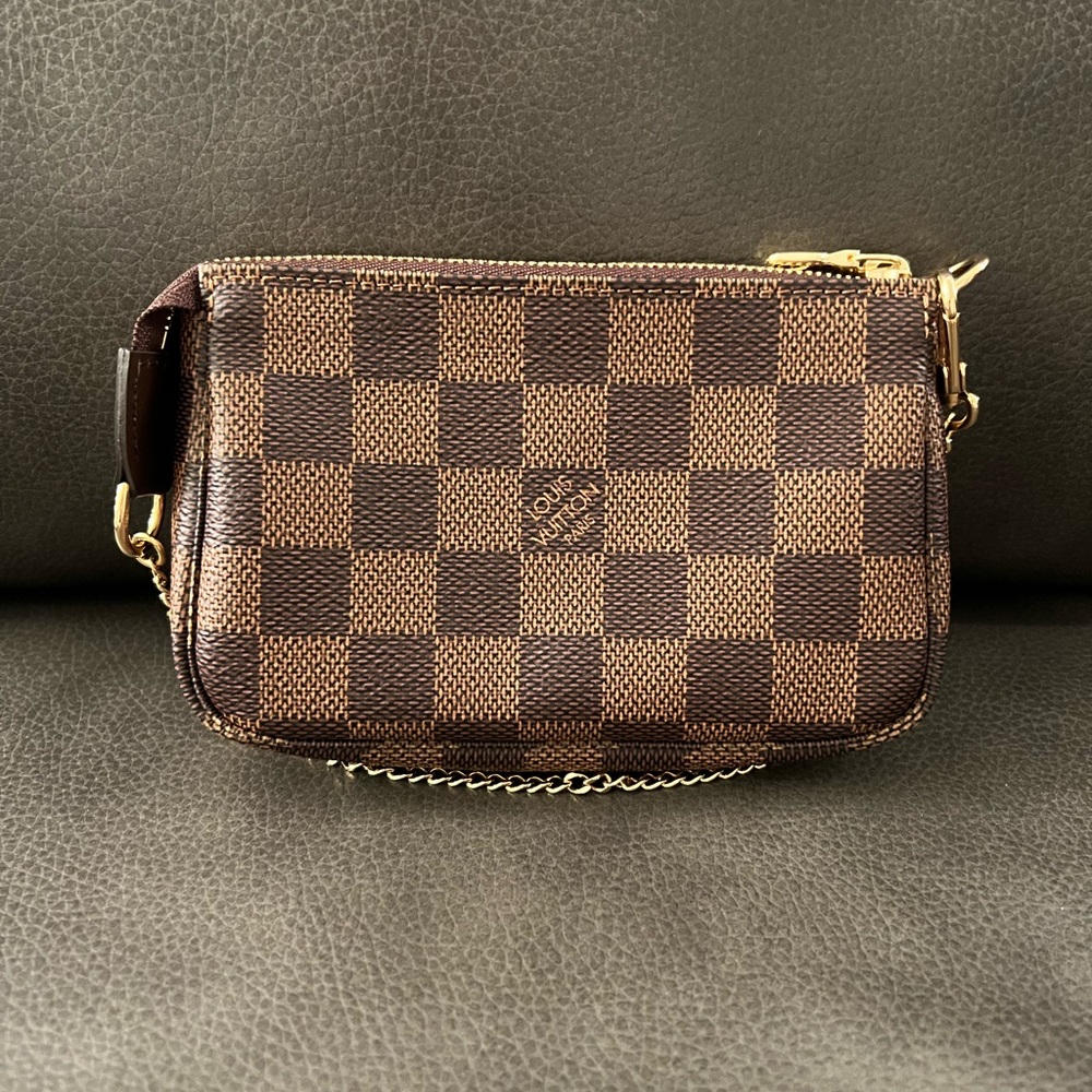 Louis Vuitton Damier Ebene Mini Pochette Accessoires NWT New Pouch Bag Cosmetic